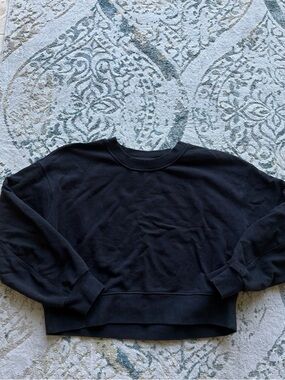 lululemon athletica Black Crewneck Pullover Sweatshirt